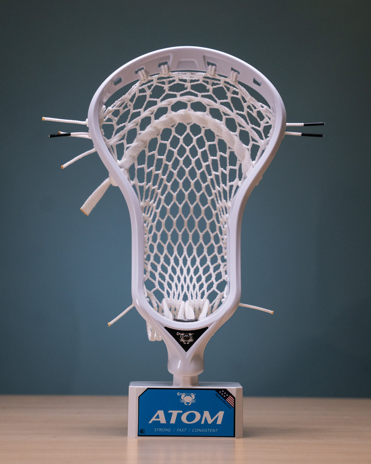 Atom-1.jpg__PID:b9a11fbf-9763-4531-9092-e8a2ce913e21