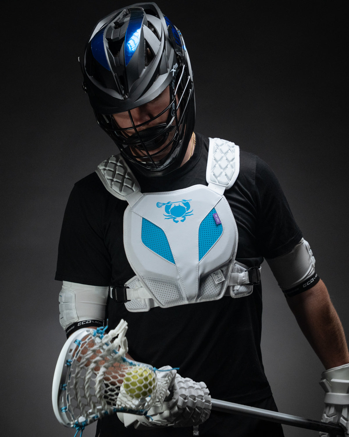 Echo-Shoulders-12.jpg__PID:c4e9039a-7516-4506-9fe9-533e6a221f08